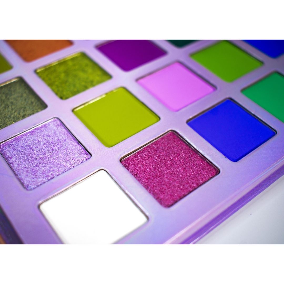 ALT Grlz- Duochrome Eye Palette