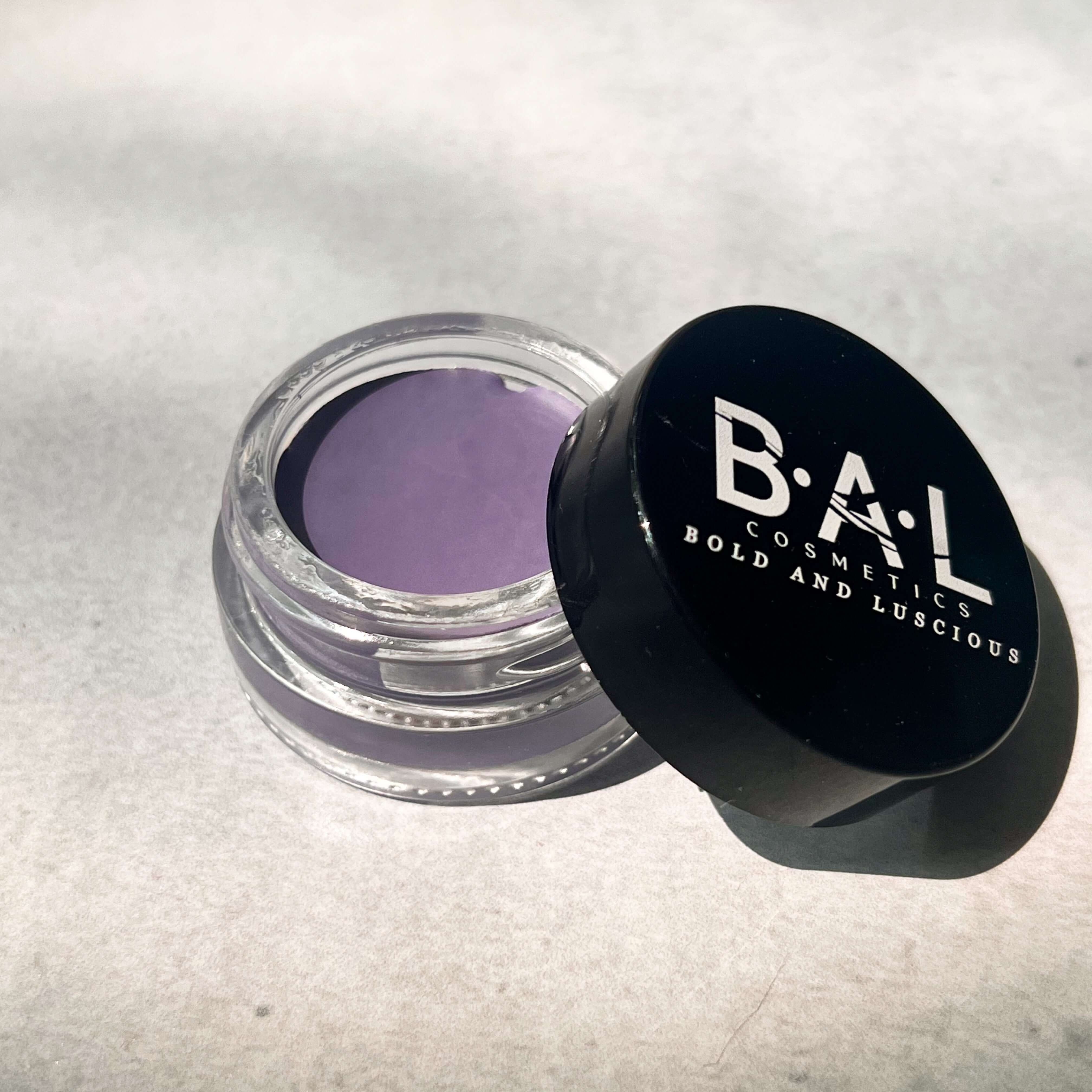 Pastel deals purple eyeliner