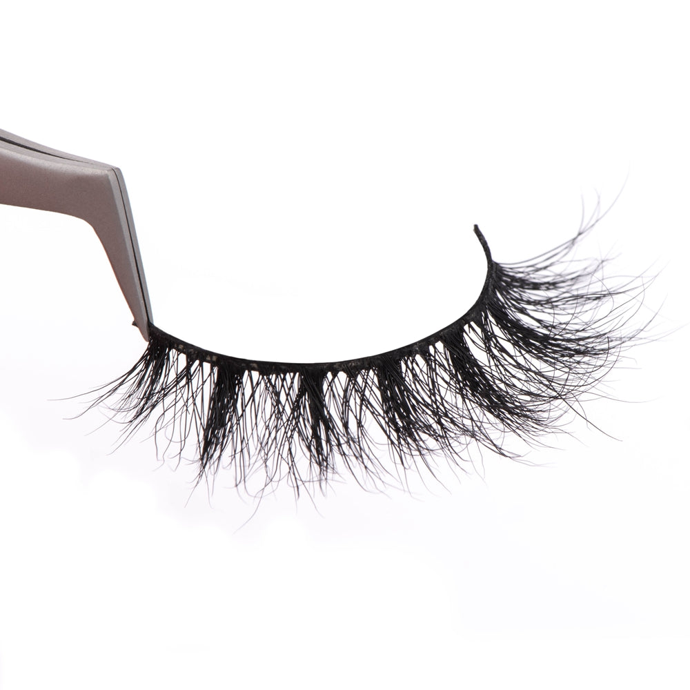Trendsetters Lash Collection- Ariana