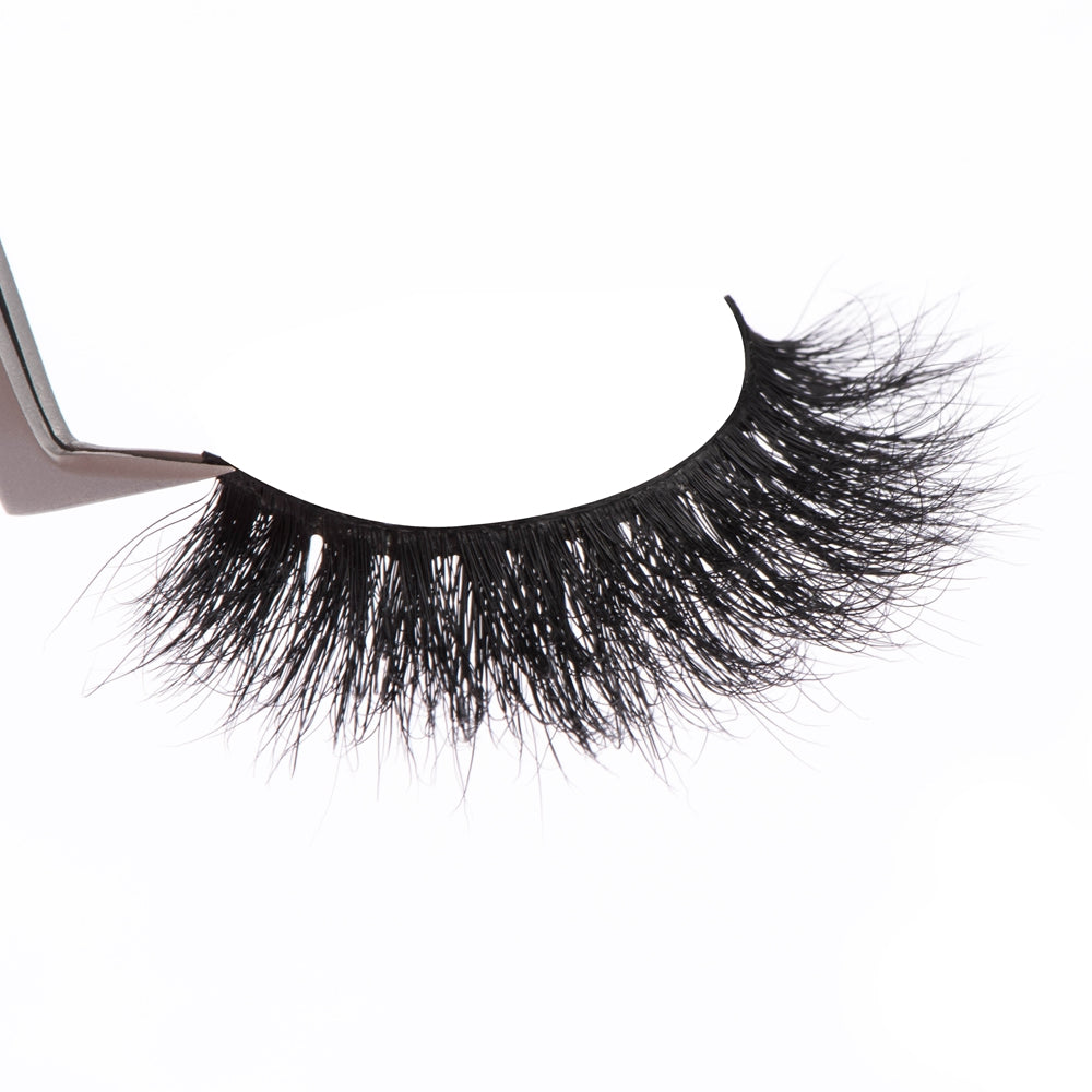 Trendsetters Lash Collection- Brazil
