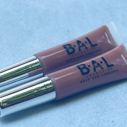 Hydrating Mint infused Gloss- No. 18 "Nude Brown"